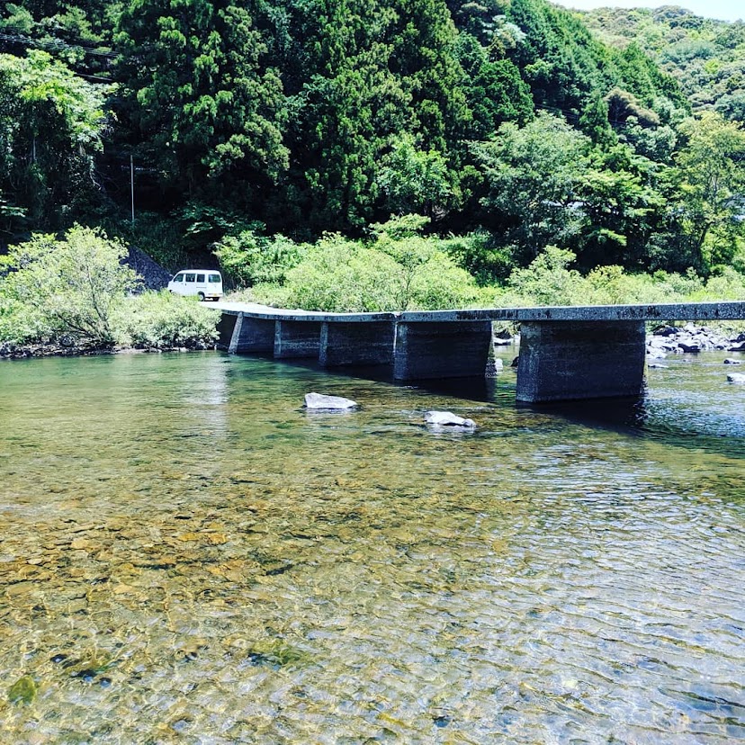 この町全体が1つの宿|四万十町ゲストハウス「Ekimaehouse SAMARU」