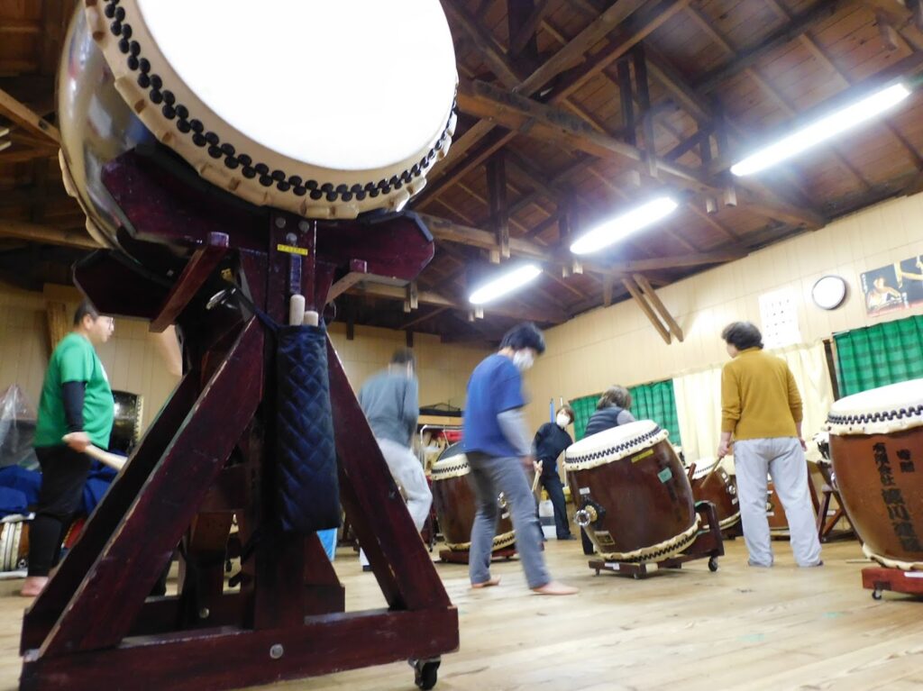 この町全体が１つの宿｜四万十町ゲストハウス「Ekimaehouse SAMARU」