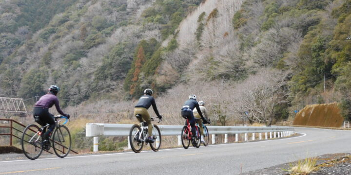 この町全体が１つの宿｜四万十町ゲストハウス「Ekimaehouse SAMARU」